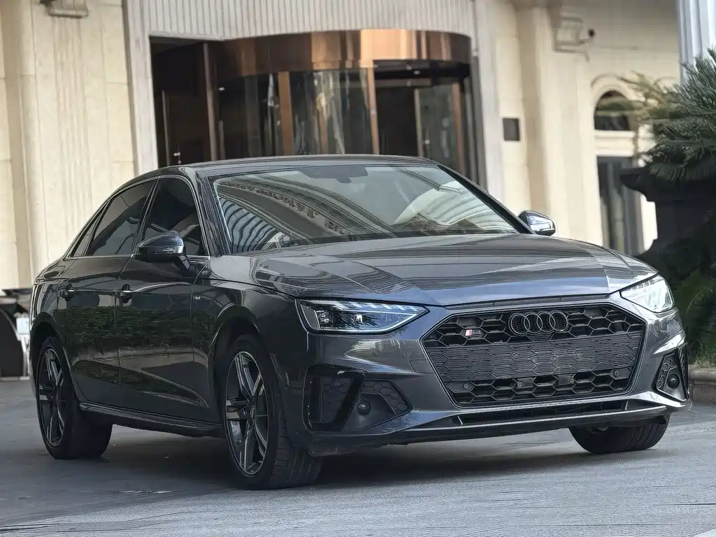 Audi A4 2021