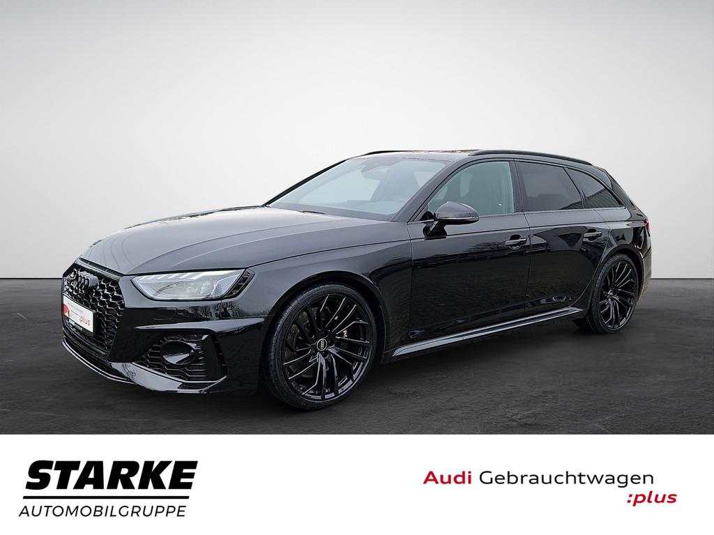 Audi RS4 2023