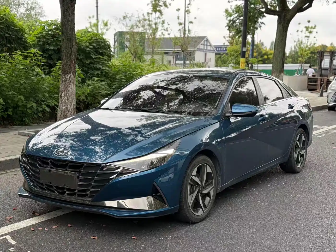 Hyundai Elantra 2022