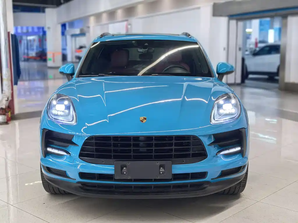 Porsche Macan 2021