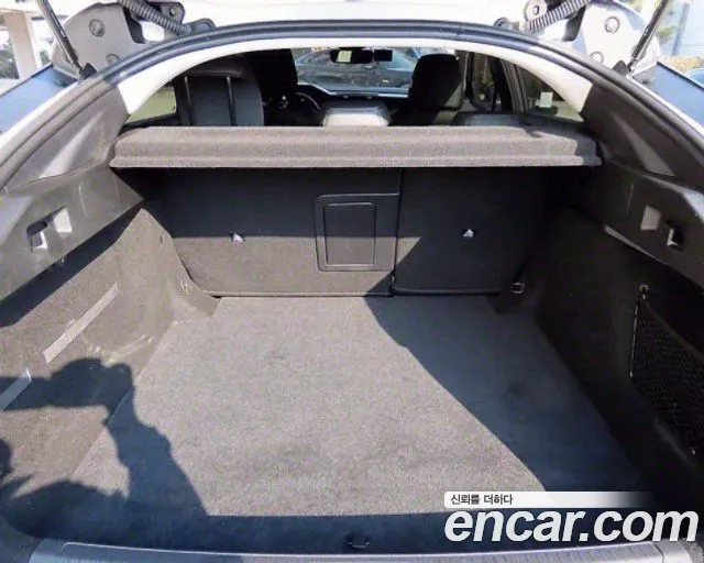 Peugeot 408 2023