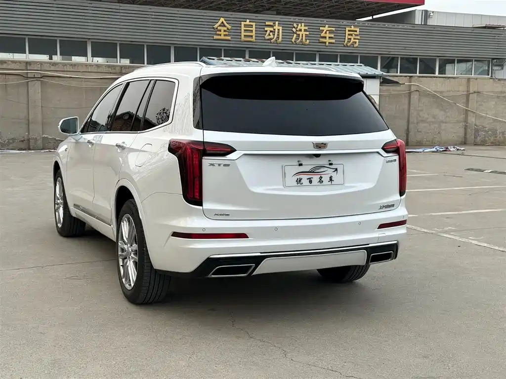 Cadillac XT6 2023