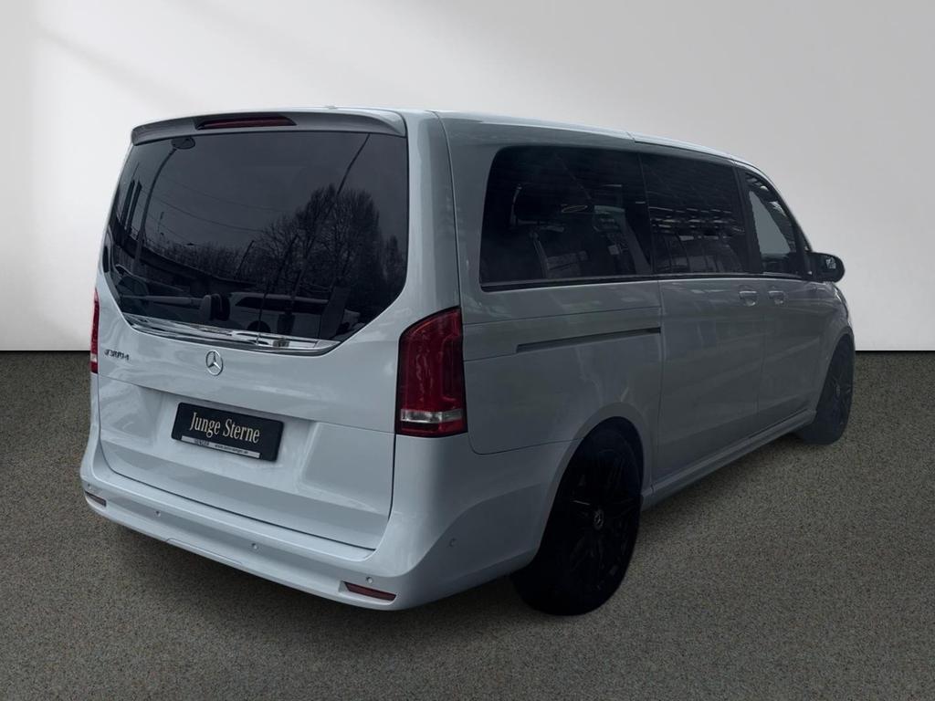 Mercedes-Benz V 300 2022