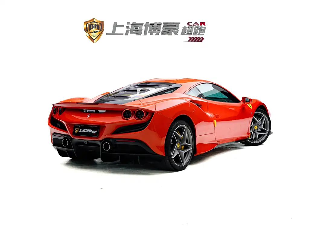 Ferrari F8 2021