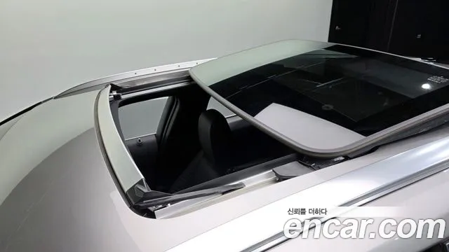 Lexus UX 2021