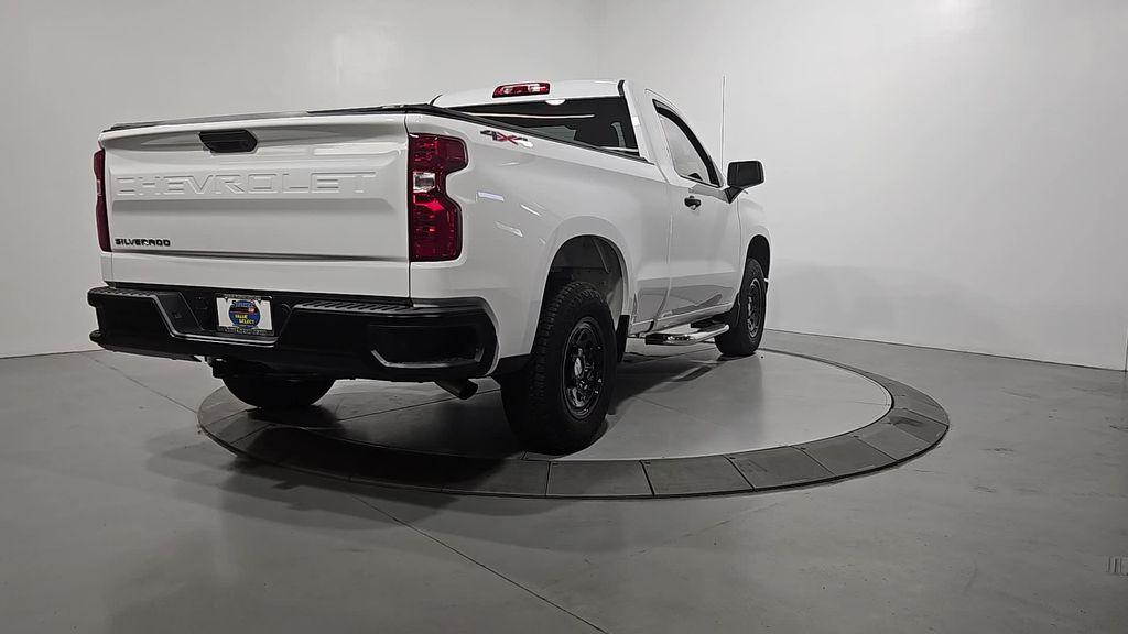 Chevrolet Silverado 2025
