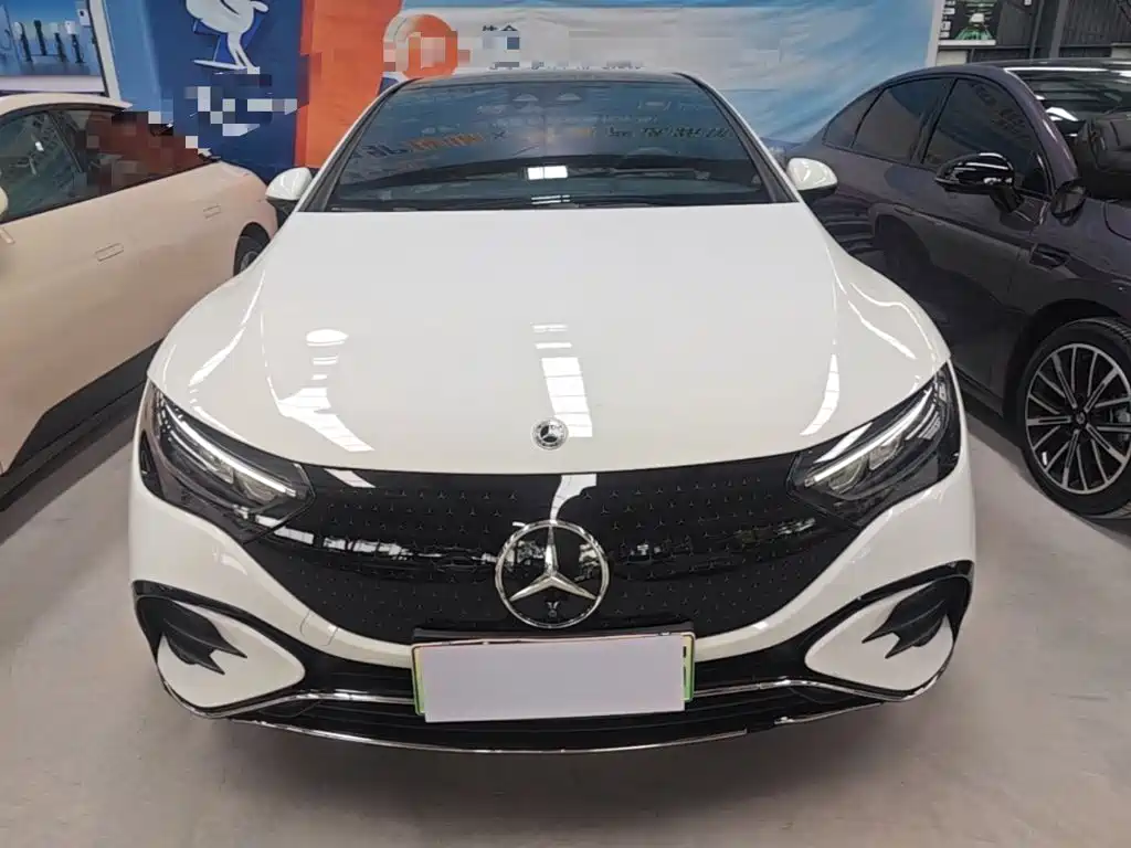 Mercedes-Benz EQE 2023