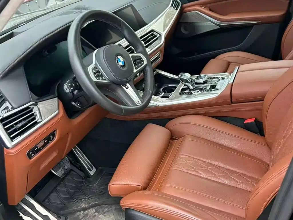 BMW X7 2022