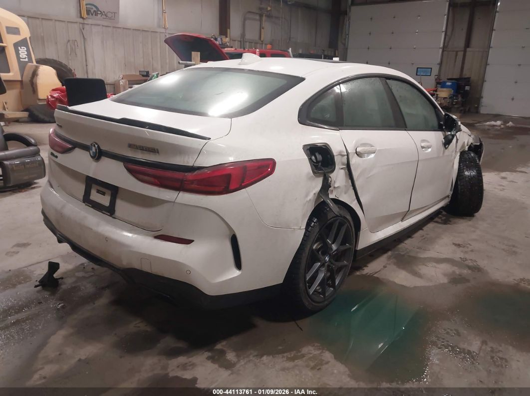 BMW M235 2024