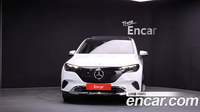 Mercedes-Benz EQE 2024