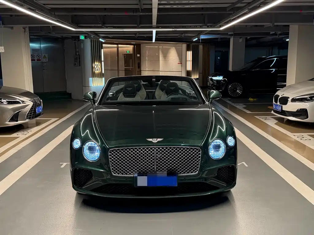 Bentley Continental 2023