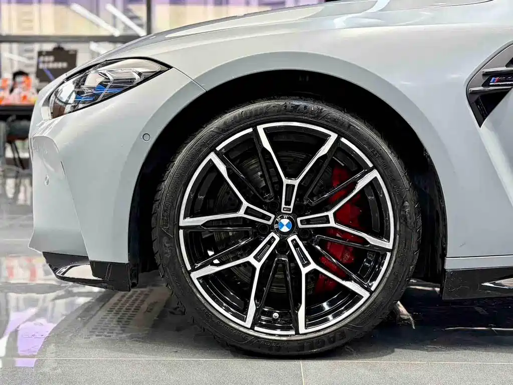 BMW M4 2024