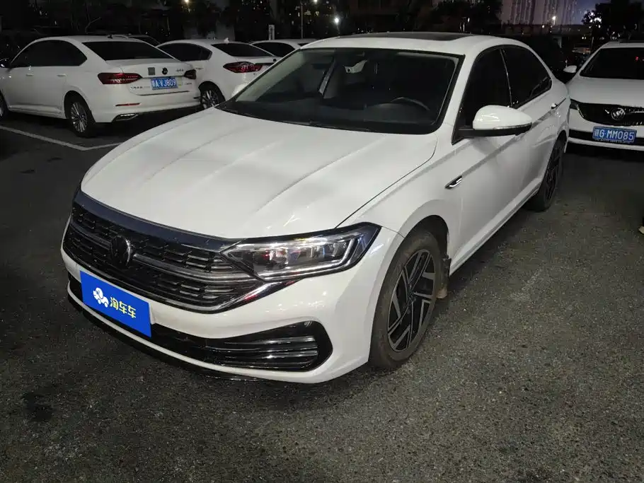 Volkswagen Sagitar 2024