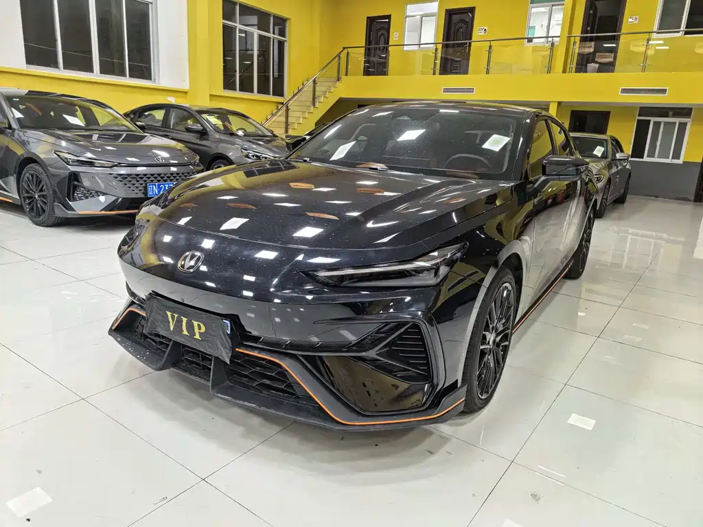 Changan UNI-V 2022