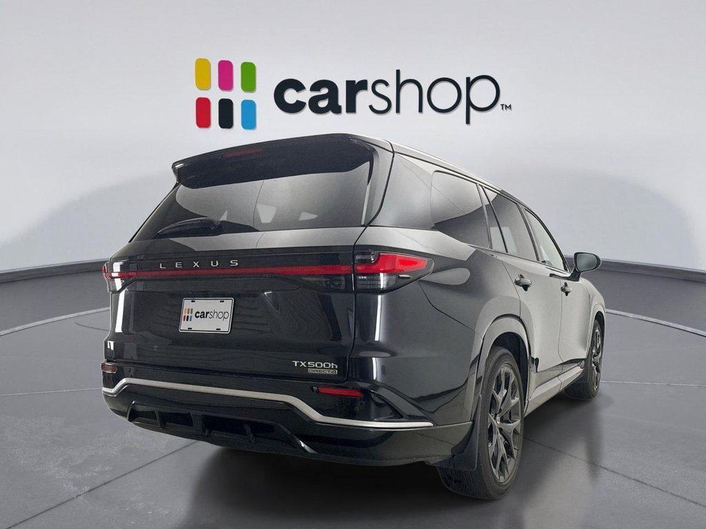 Lexus TX 2024