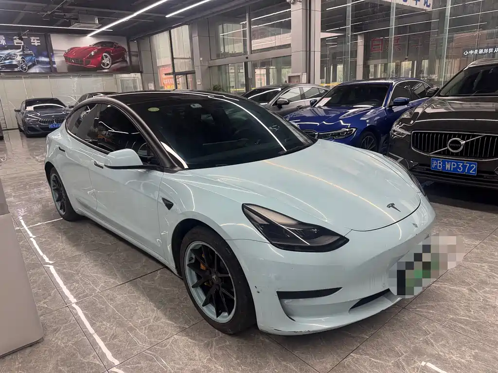 Tesla Model 3 2021