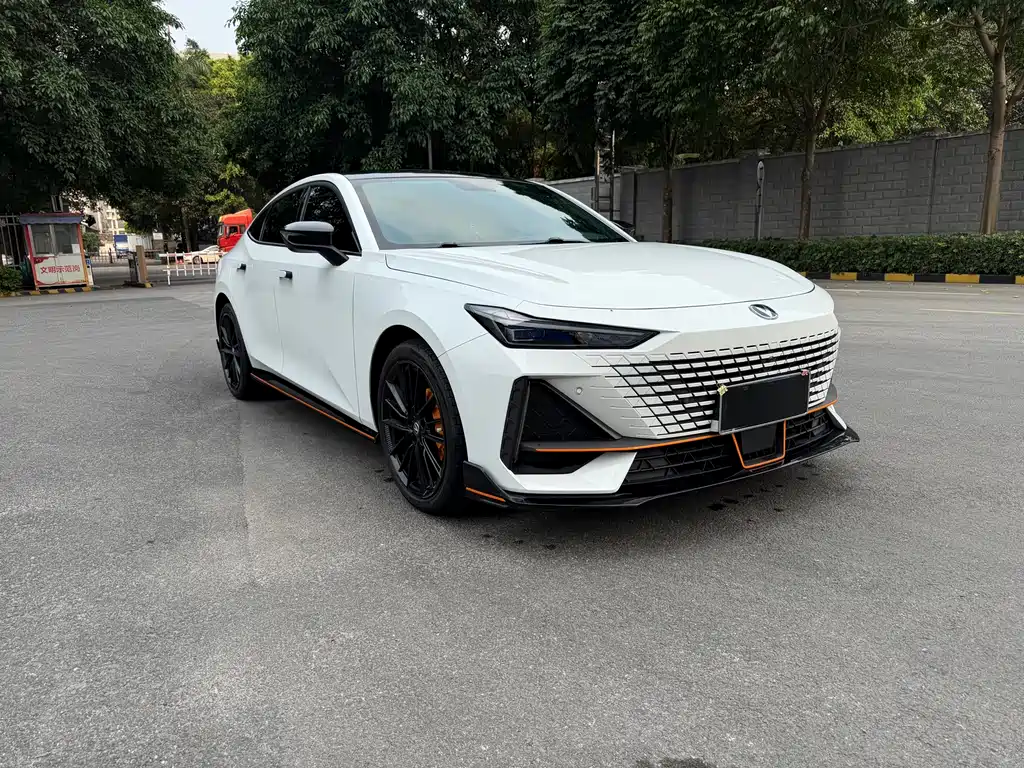Changan UNI-V 2022