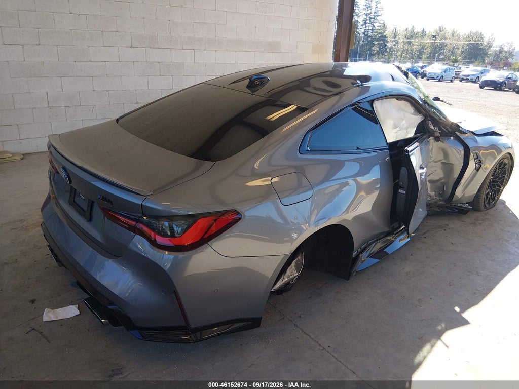 BMW M4 2022