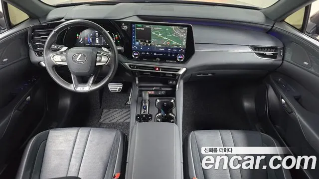 Lexus RX 2023