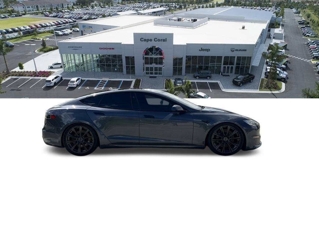 Tesla Model S 2021