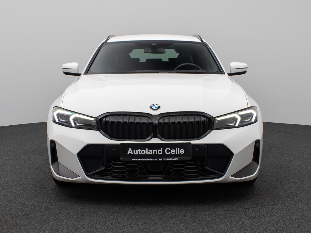BMW 320 2023