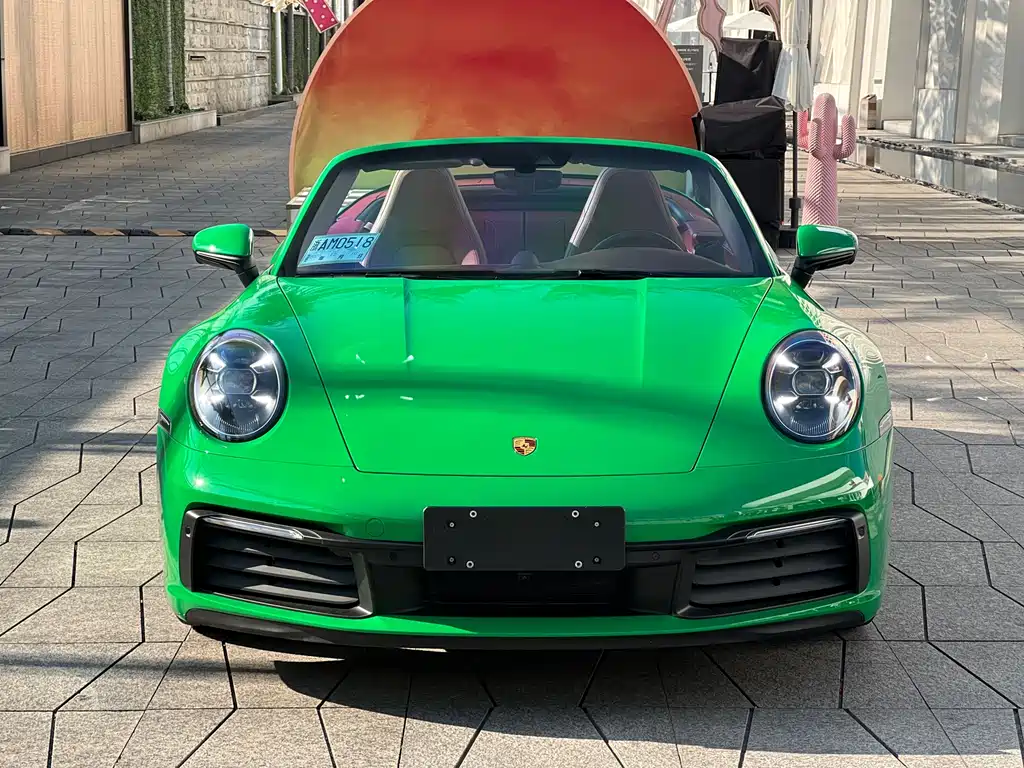 Porsche 911 2021