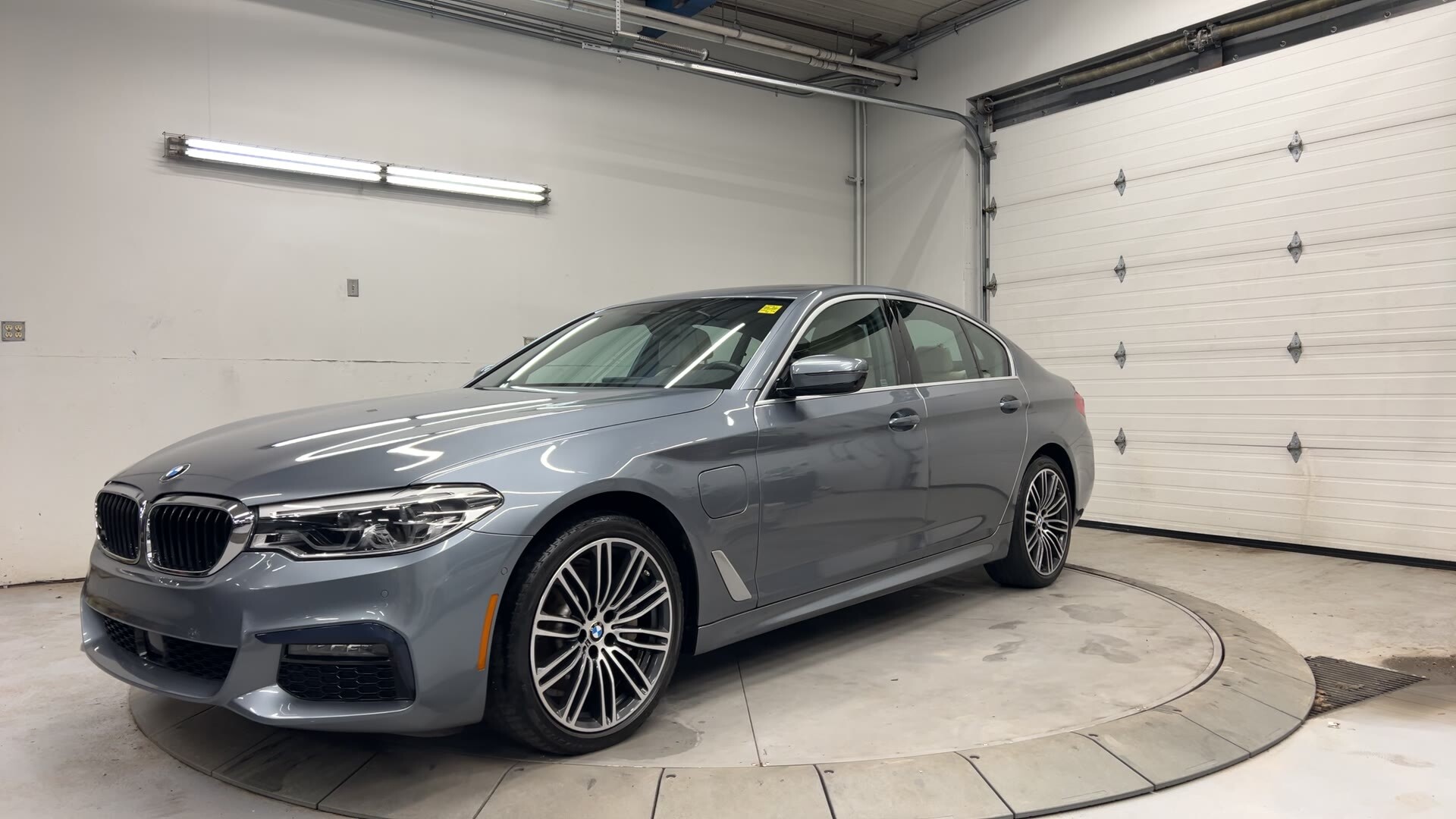 BMW 5 серии 2020