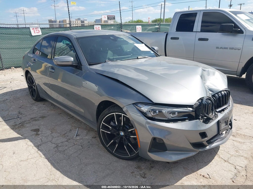 BMW 330 2023