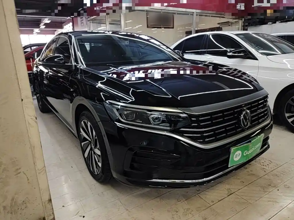 Volkswagen Passat 2024