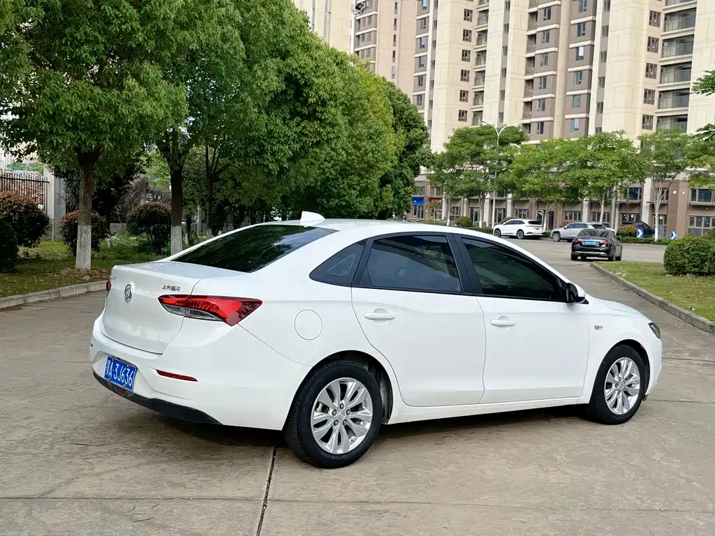 Buick Excelle 2020
