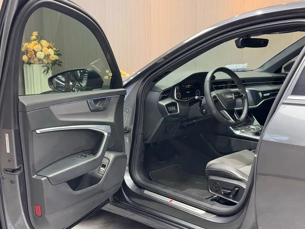 Audi A6 2021