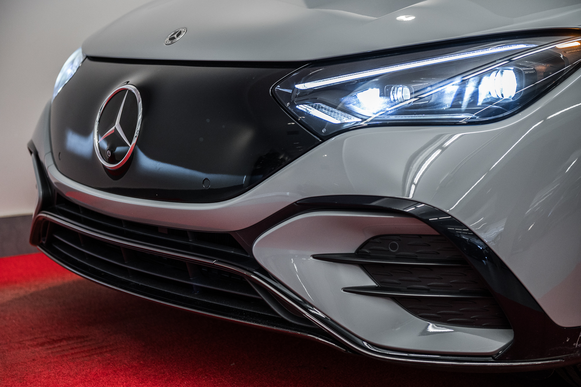 Mercedes-Benz EQE 2023