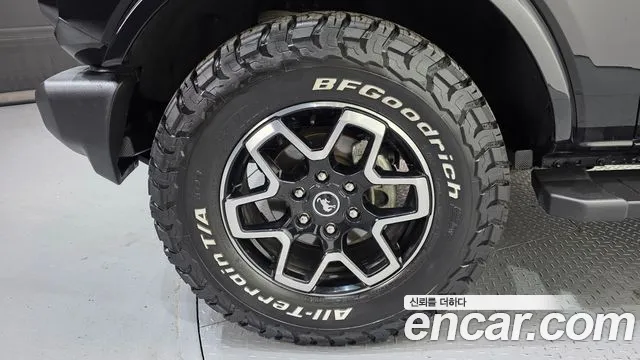 Ford Bronco 2022