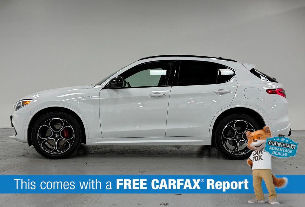 Alfa Romeo Stelvio 2023