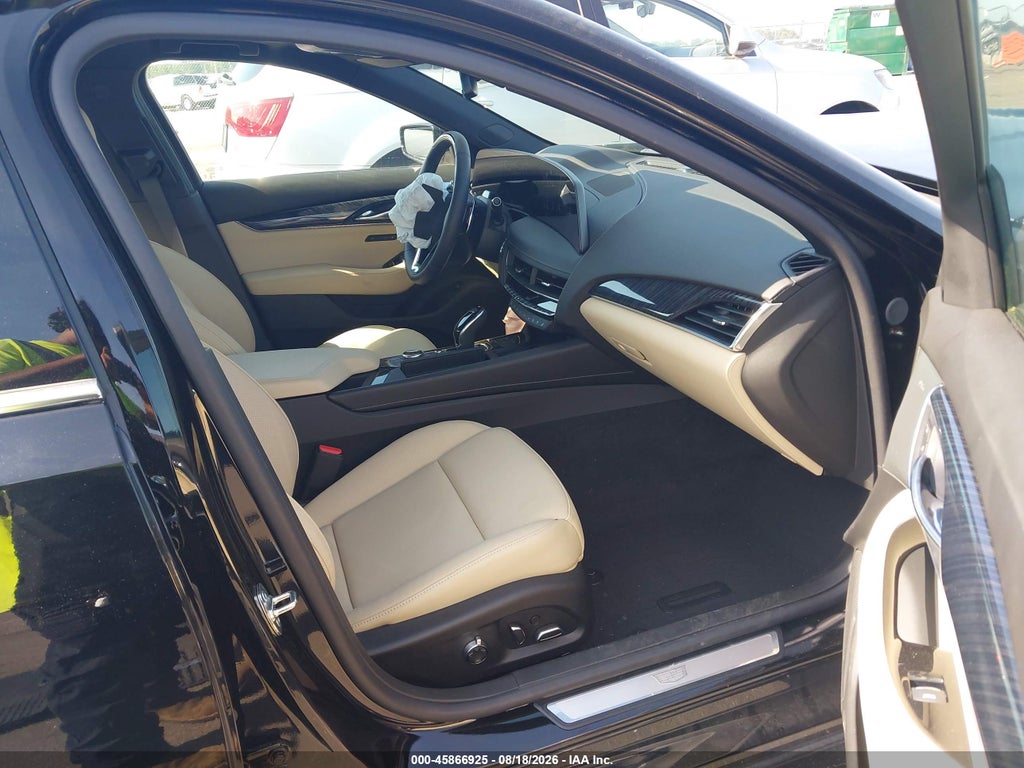 Cadillac CT5 2026