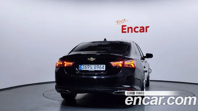 Chevrolet Malibu 2021