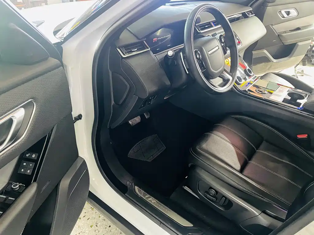 Land Rover Range Rover Velar 2020