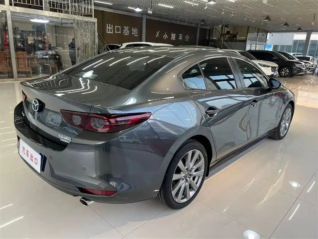 Mazda 3 2022