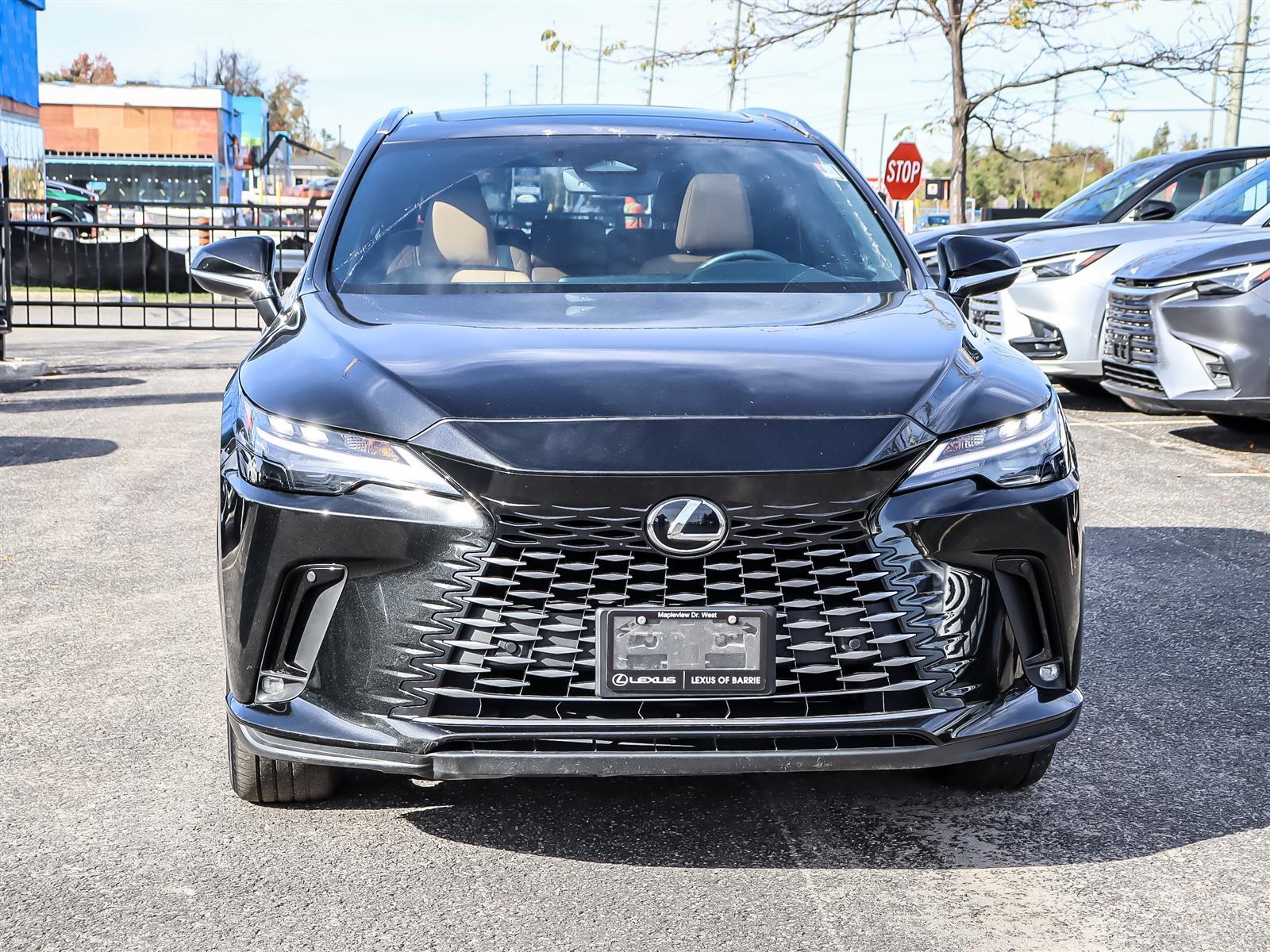 Lexus RX 2023
