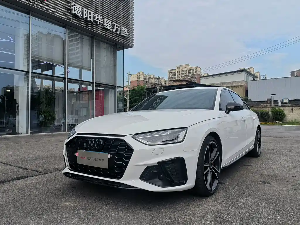 Audi A4 2023