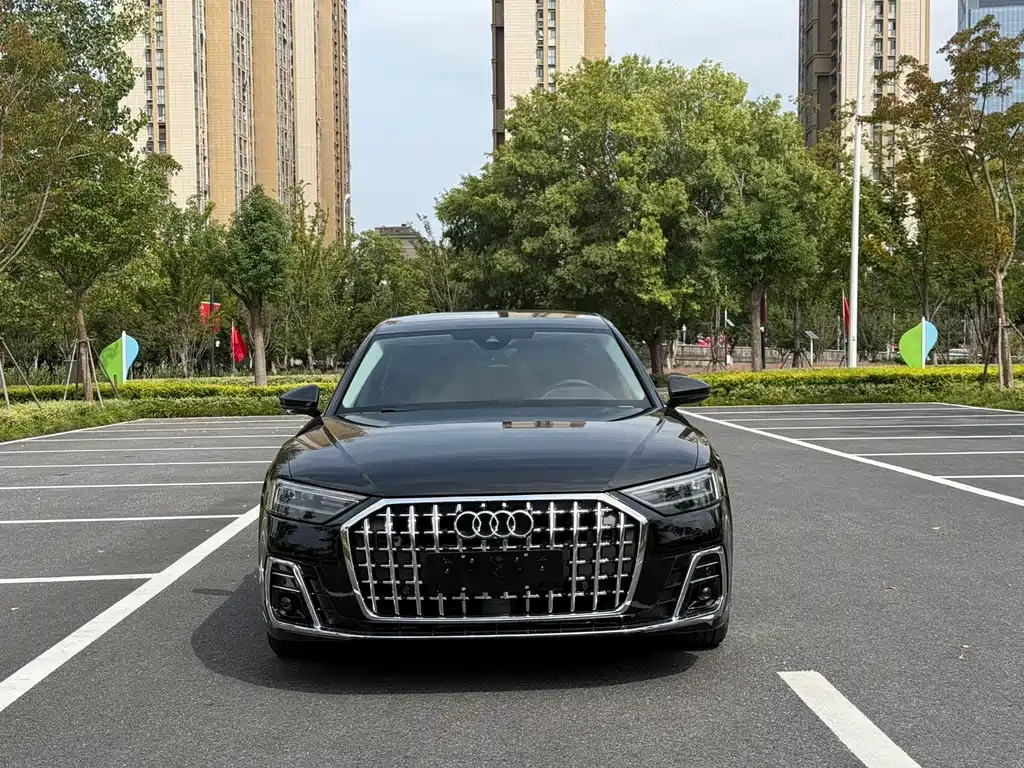 Audi A8 2022