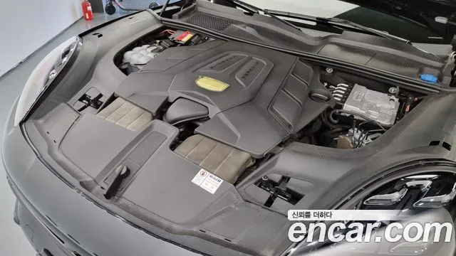 Porsche Cayenne 2020
