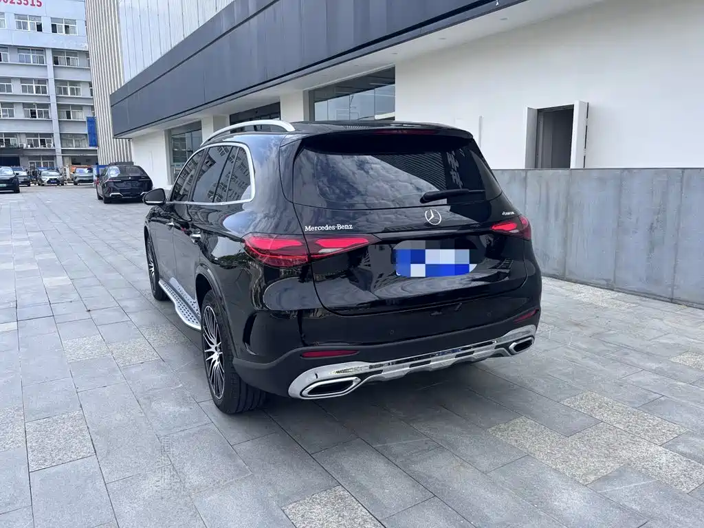 Mercedes-Benz GLC 2025