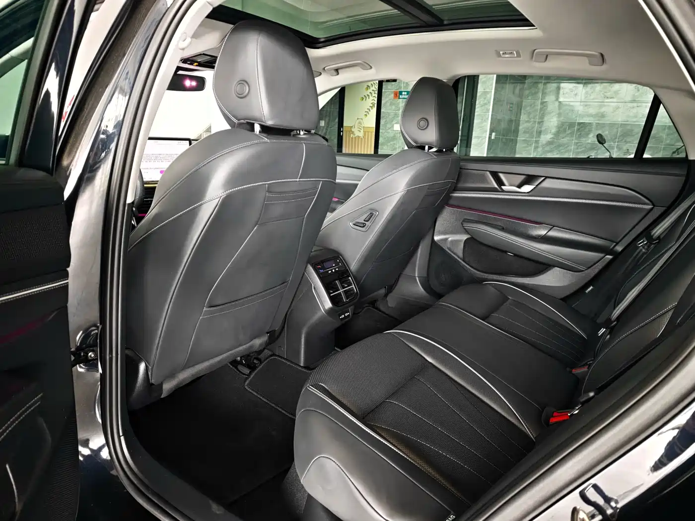 Volkswagen Passat 2025