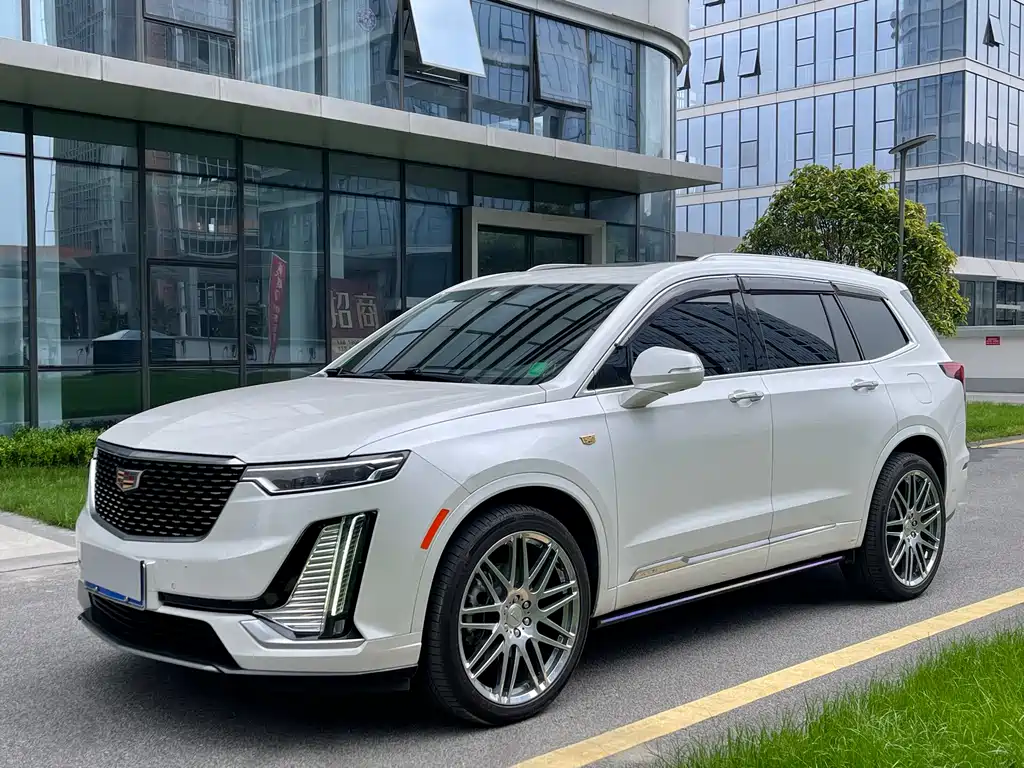 Cadillac XT6 2021