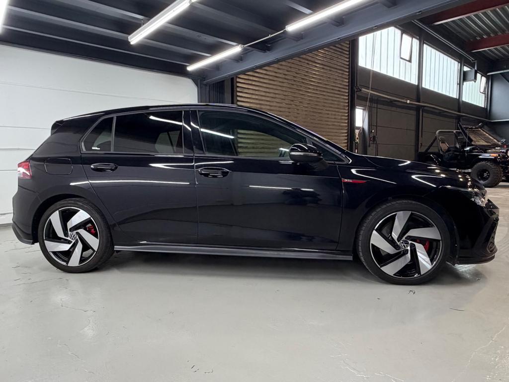 Volkswagen Golf 2023