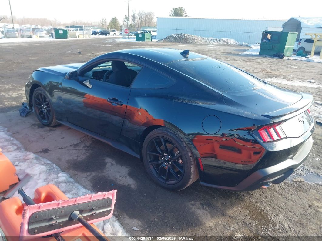 Ford Mustang 2024