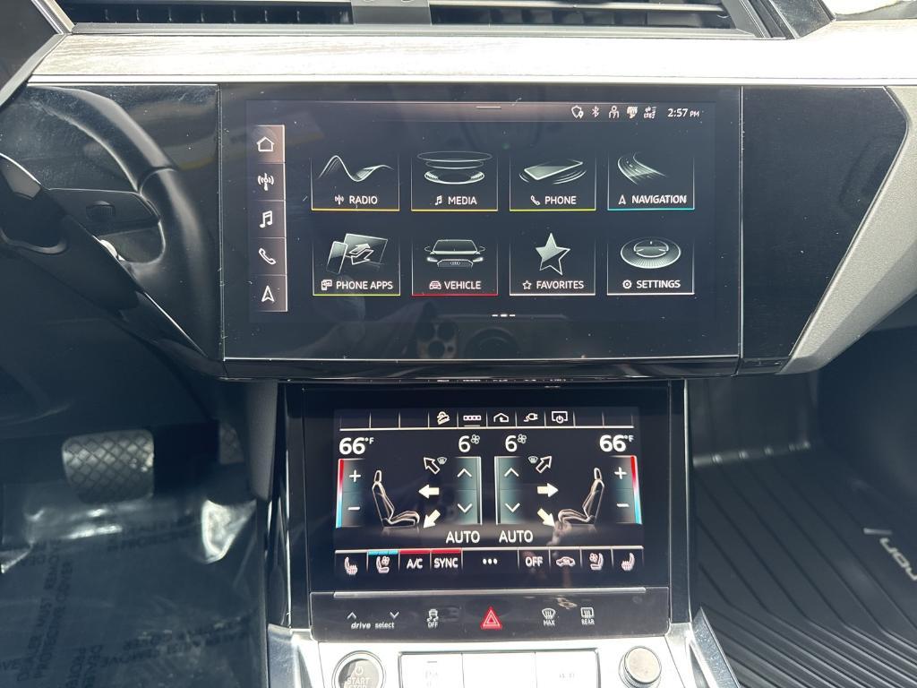 Audi e-tron 2022
