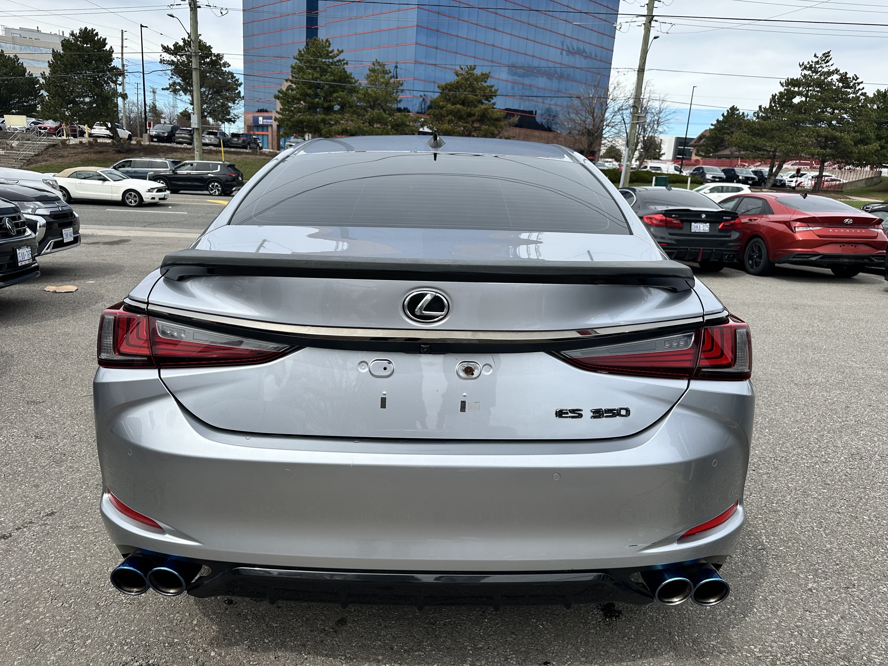 Lexus ES 2022