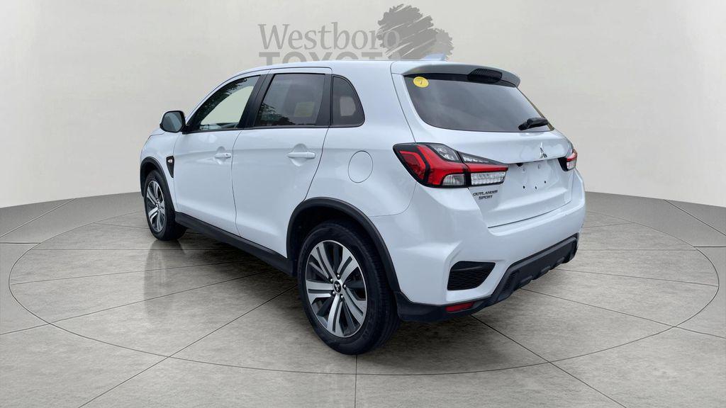 Mitsubishi Outlander Sport 2024